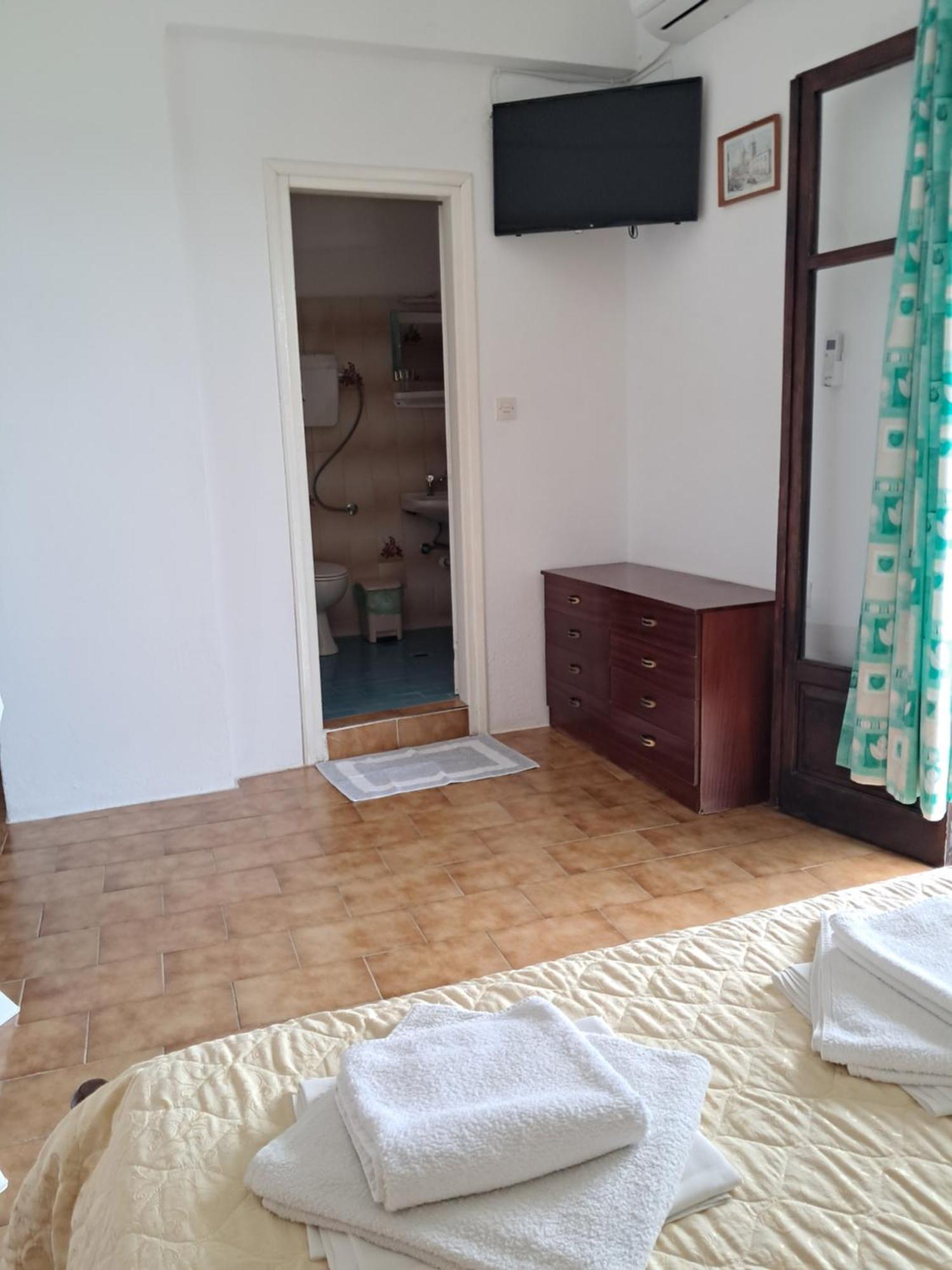 Camelia Studios Скиатос Экстерьер фото
